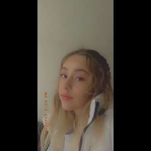 Meet your Posher, Alisha